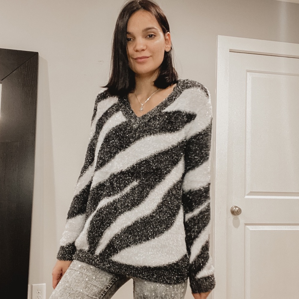 Moschino sweater